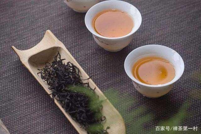 径山茶的功效与作用

PPT目录
1.引言
2.径山茶简介
3.径山茶的主要功效
4.径山茶的具体作用
5.径山茶的饮用建议
6.结论
7.参考文献